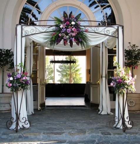 Iron Chuppah with draping, flower and 2 stand with flowers